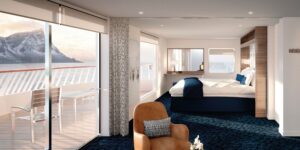 MS Spitsbergen Suite mit 2 Raümen und großem Balkon.